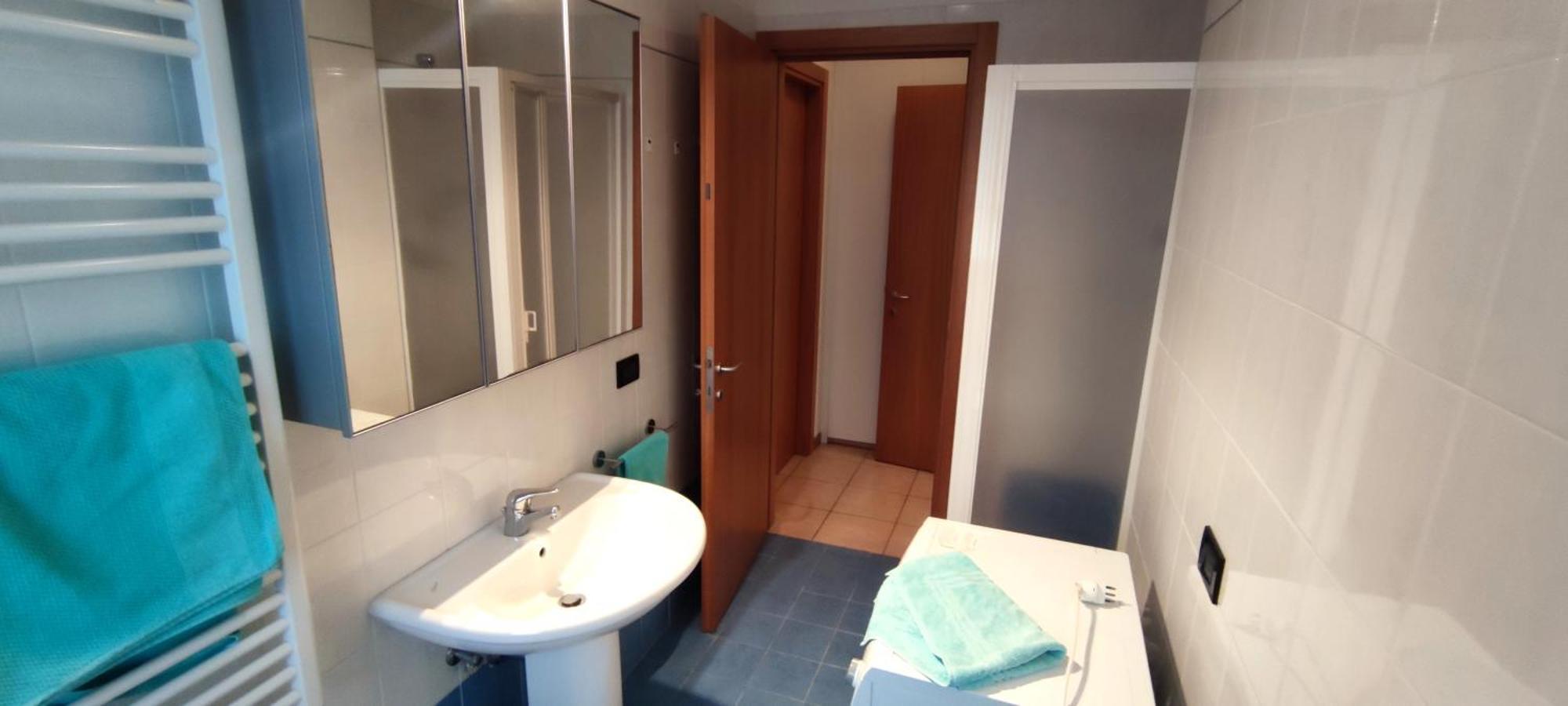 Residence Roberta Con Piscina - Agenzia Cocal Каорле Екстериор снимка